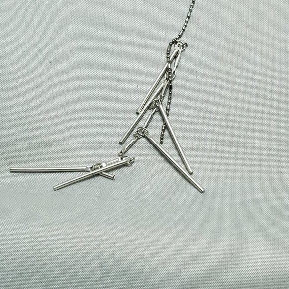 BKE silver layered necklace with stones - Picture 4 of 12